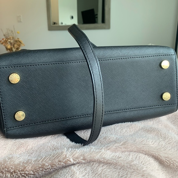 MICHAEL KORS Black Sutton Large Saffiano Leather Satchel with Crossbody Strap - Picture 3 of 9